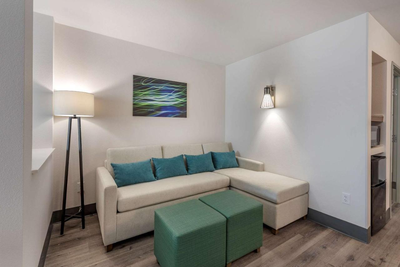 Comfort Suites Colorado Springs East - Medical Center Area Exteriér fotografie