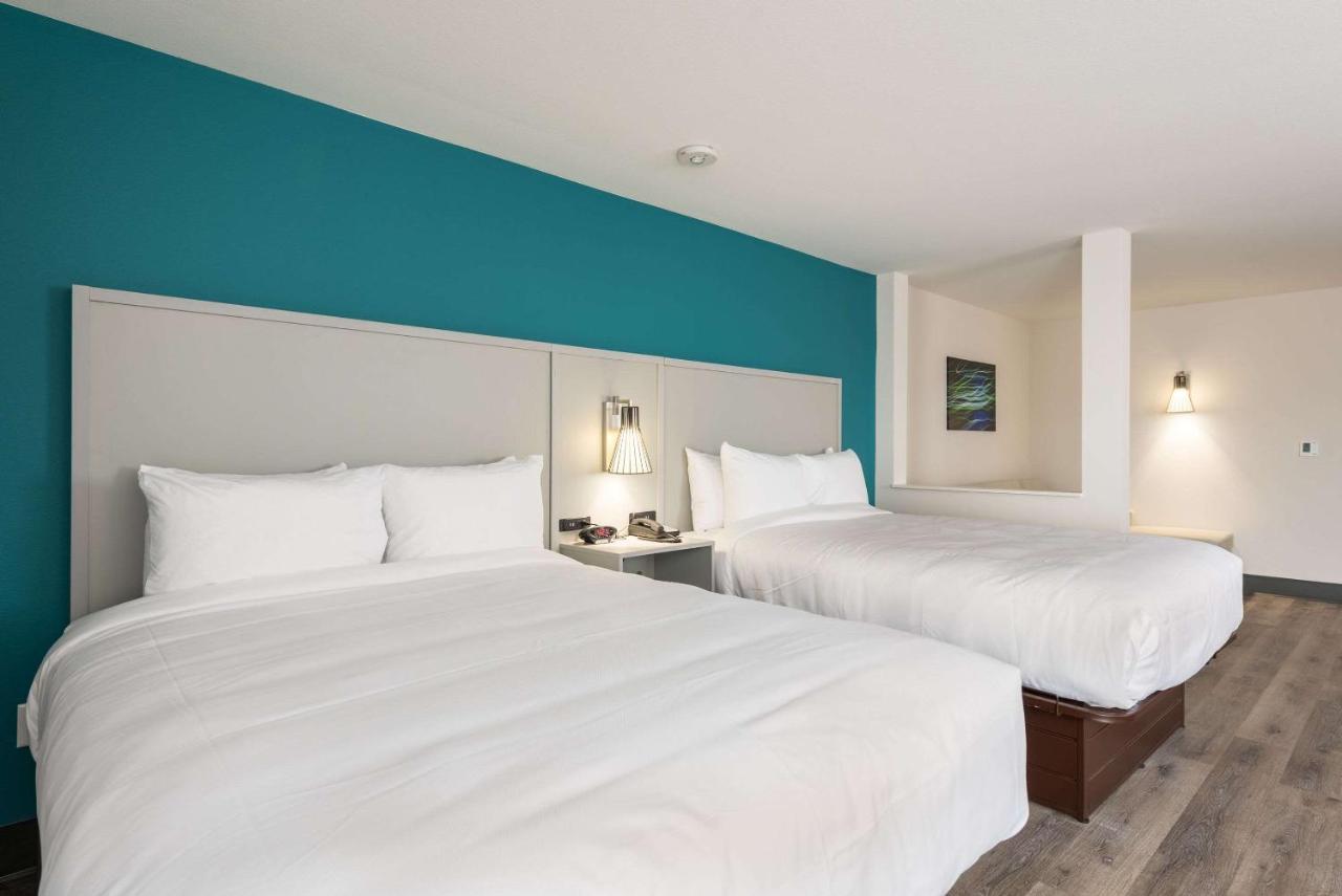 Comfort Suites Colorado Springs East - Medical Center Area Exteriér fotografie